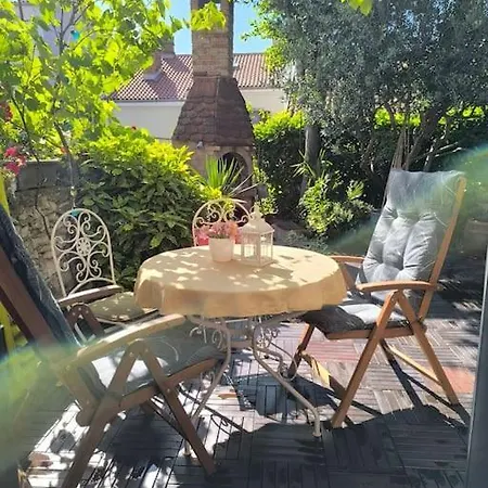 Apartmán Big Oasis House With Garden,near Colosseum Pula