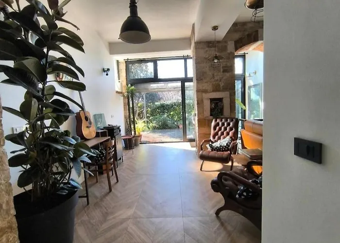 Big Oasis House With Garden,near Colosseum Апартаменты *